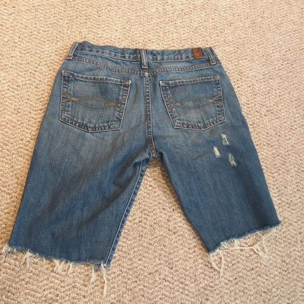 Abercrombie & Fitch Madison Cut Off Jean Shorts Womens 6 Blue Distressed